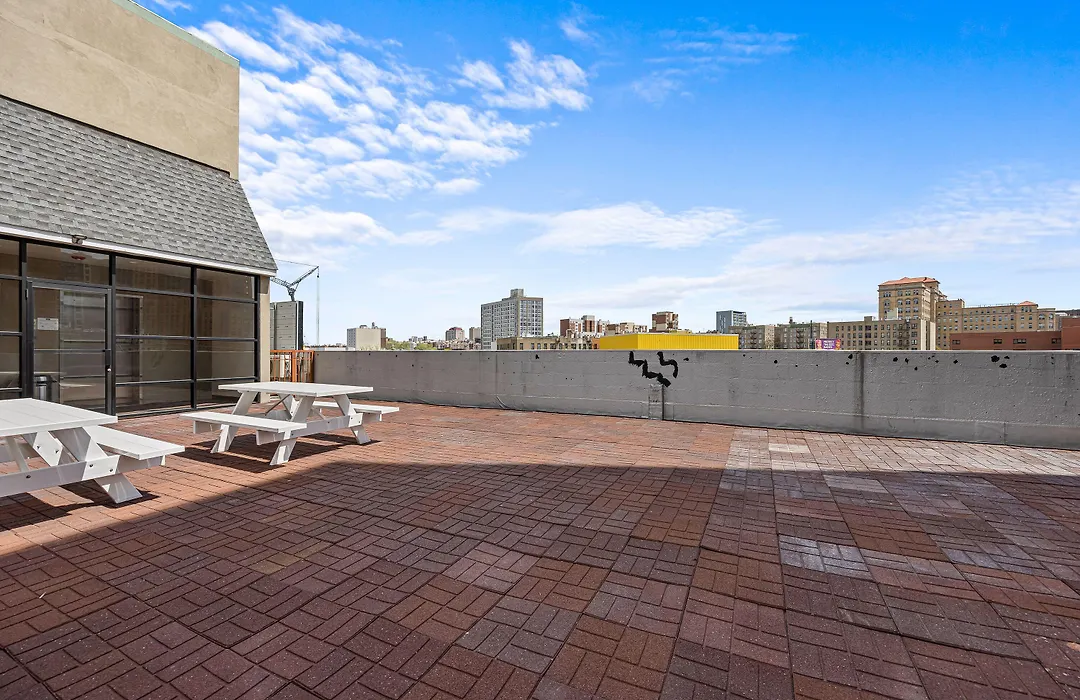 Highbridge Hotel-1
