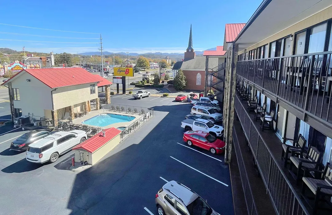 Super 8 By Wyndham Pigeon Forge Downtown-1