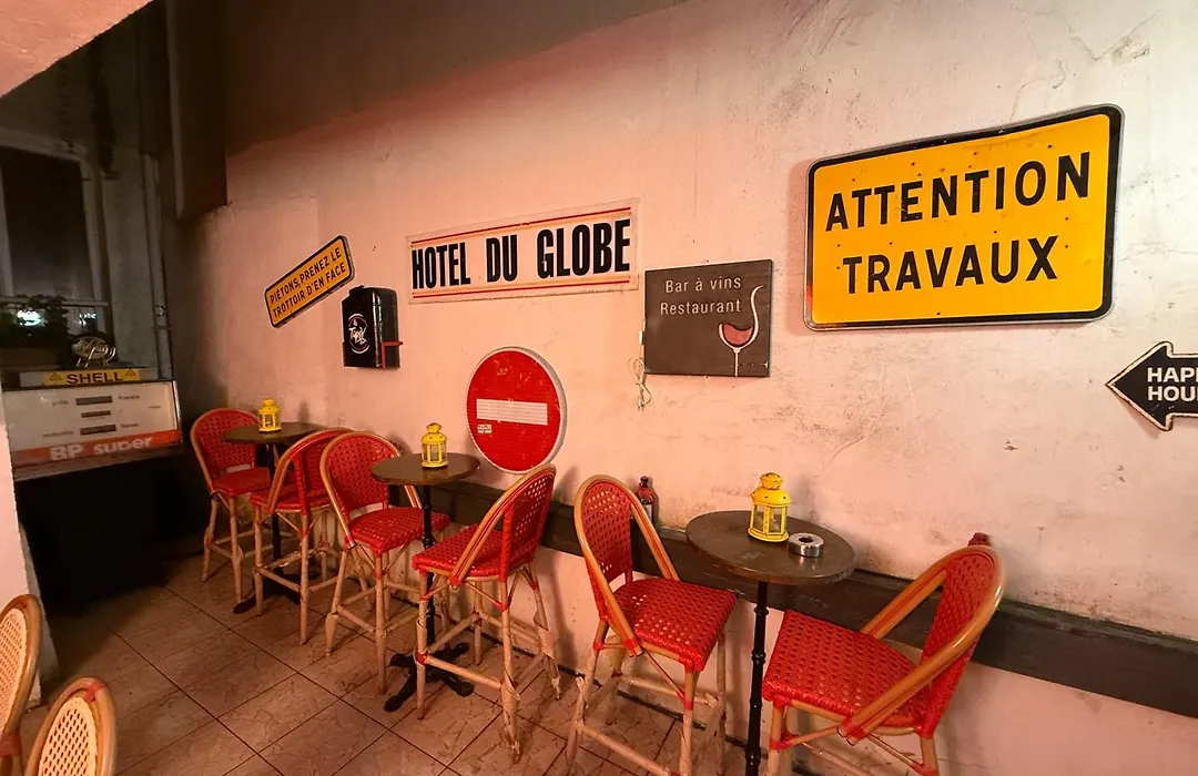 Le Globe-1