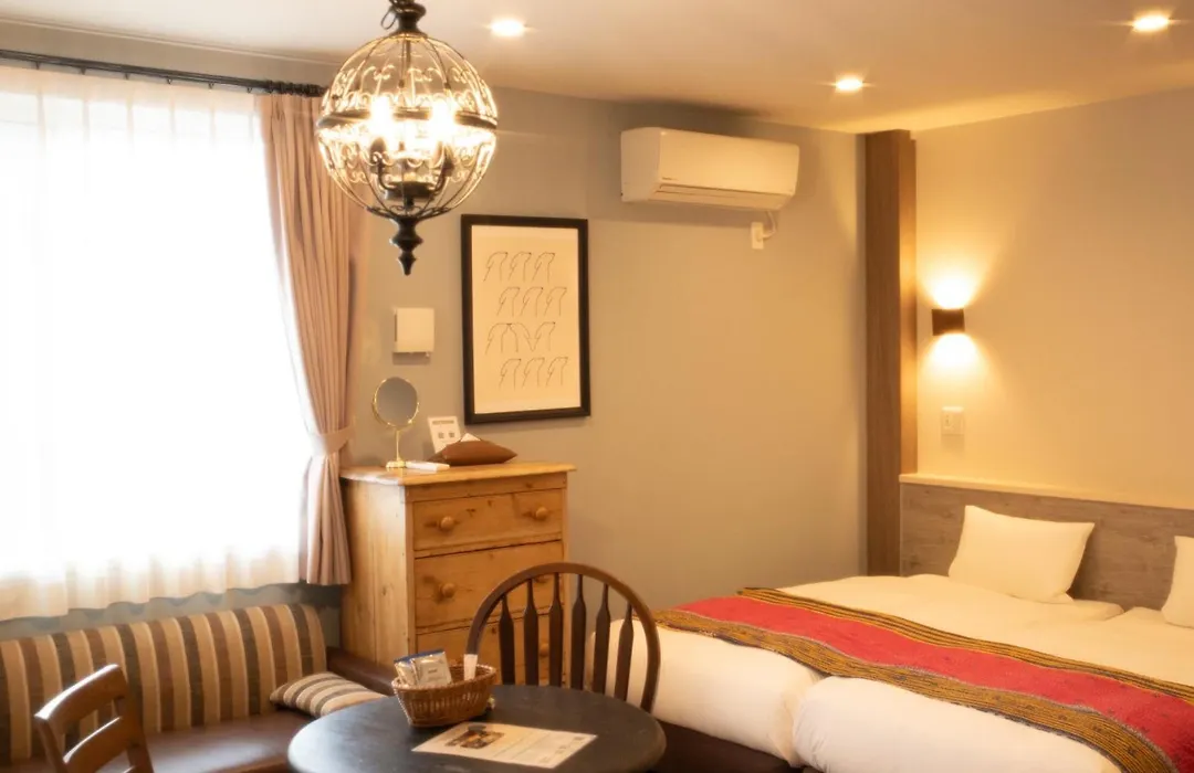 7 Rooms Hotel & Cafe - ディズニーと空港までバス1本 - 全室キッチン付き-1