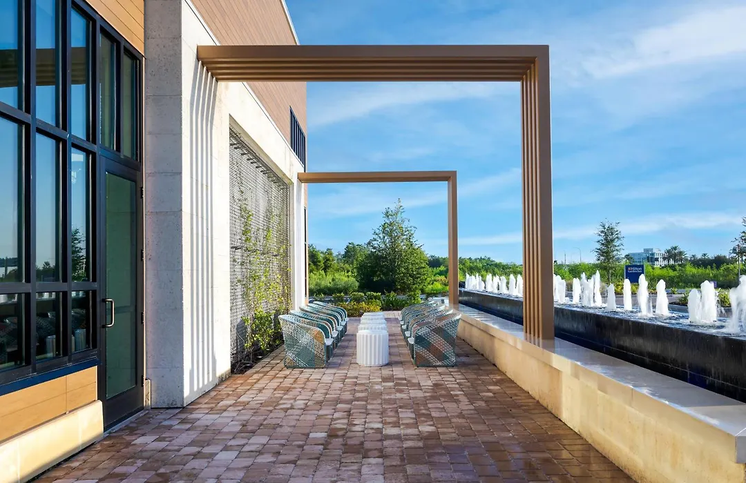 Hilton Garden Inn Millenia Near Universal Orlando Resort-1