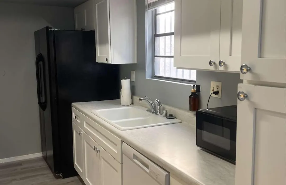 2 Or 3 Bedroom Extended Stay Walk To Strip Mgm Casino Shop Club-1