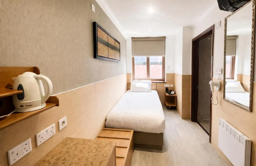 Eurotraveller Hotel- Express-1