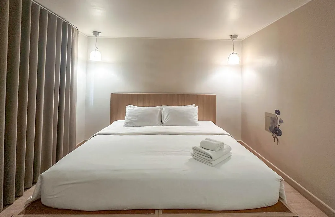G Boutique Silom Hotel-1