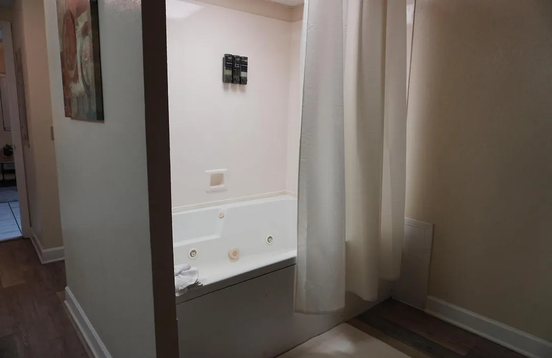 River Place Condos #610 3Bd-1