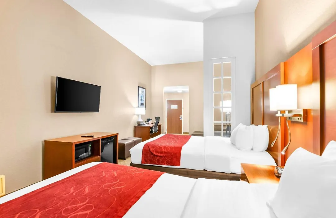 Comfort Suites Orlando Airport-1