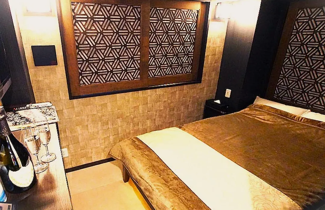 Hotel Opera-1