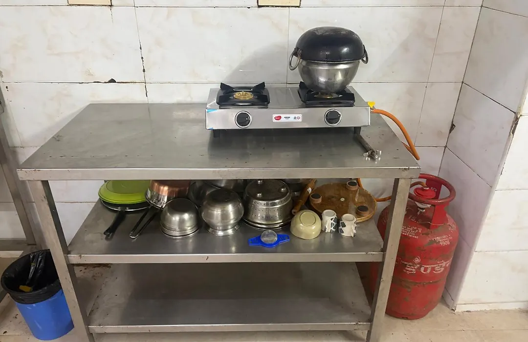 Gulnaar Inn Near Us Counsulate Sankar Nethralaya Apollo Hospital-1