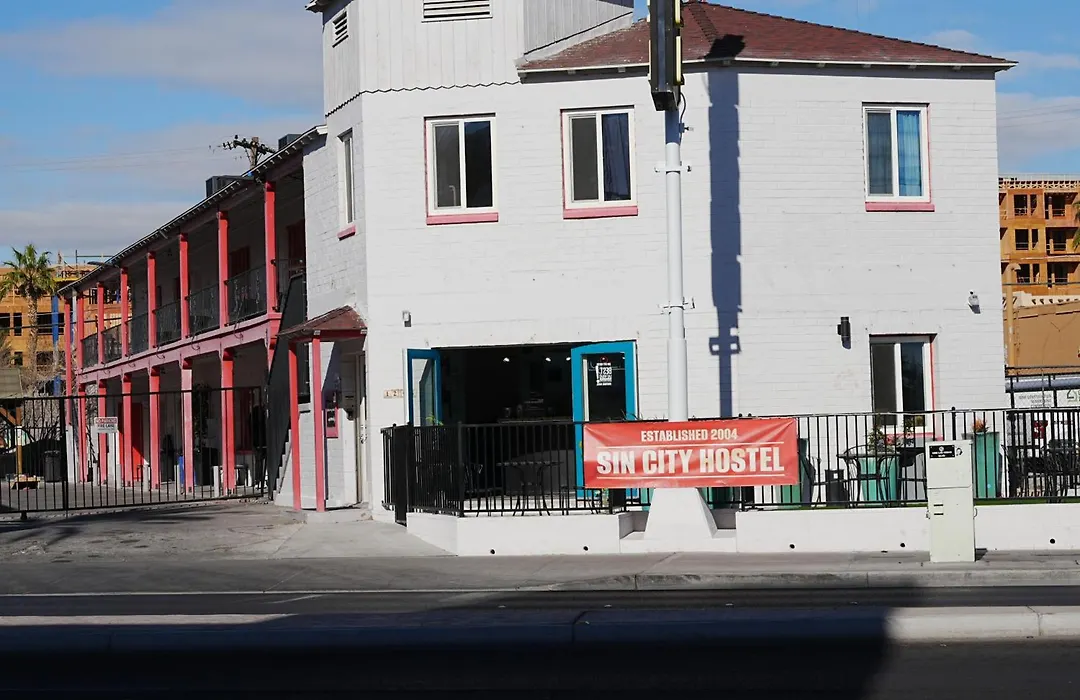 Sin City Hostel-1