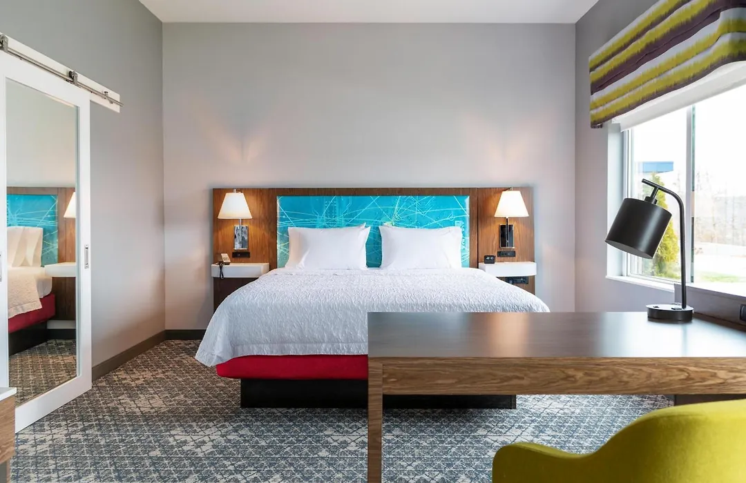 Hampton Inn By Hilton Philadelphia International Airport-1