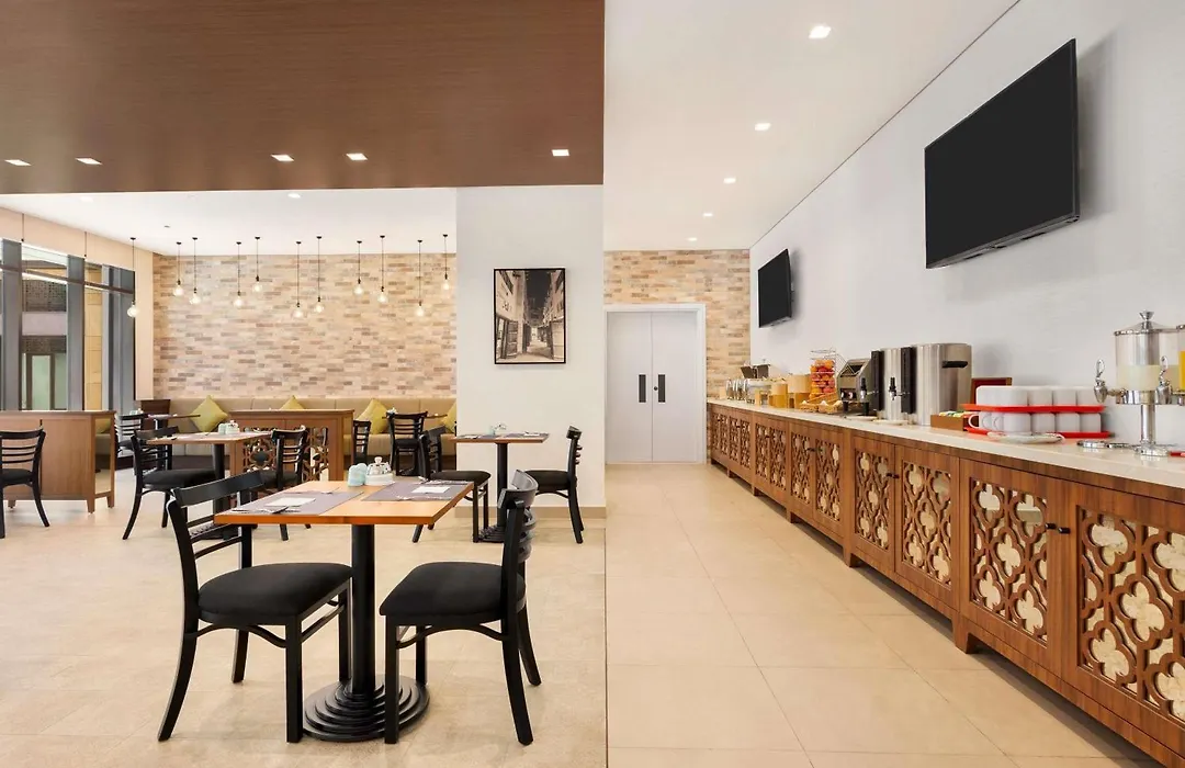 Ibis Styles Dubai Gold District-1
