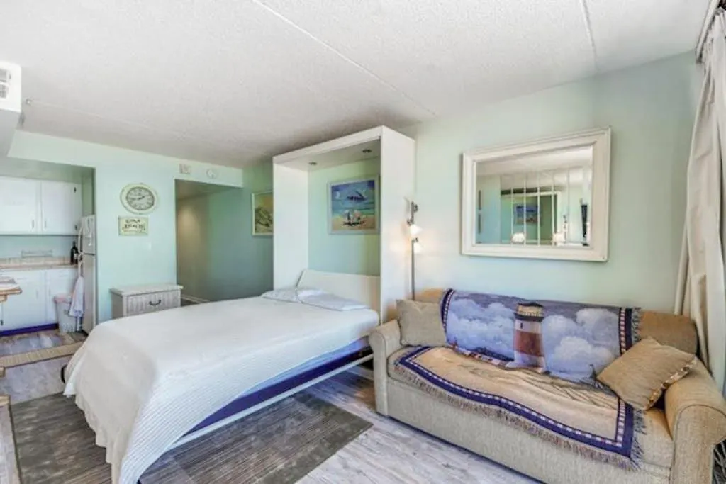Golden Sands 605-1