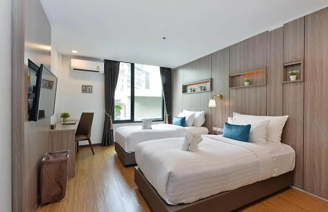 Stayat Bedever Bangkok Hotel-1