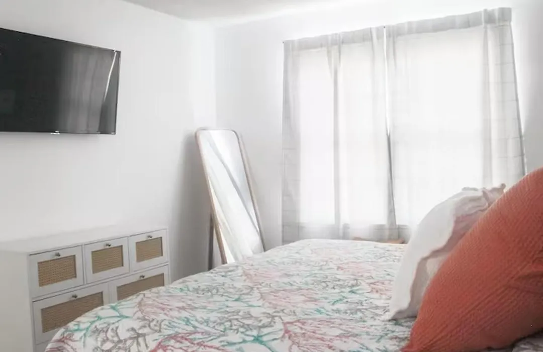 9 Palms Boutique Condos-1