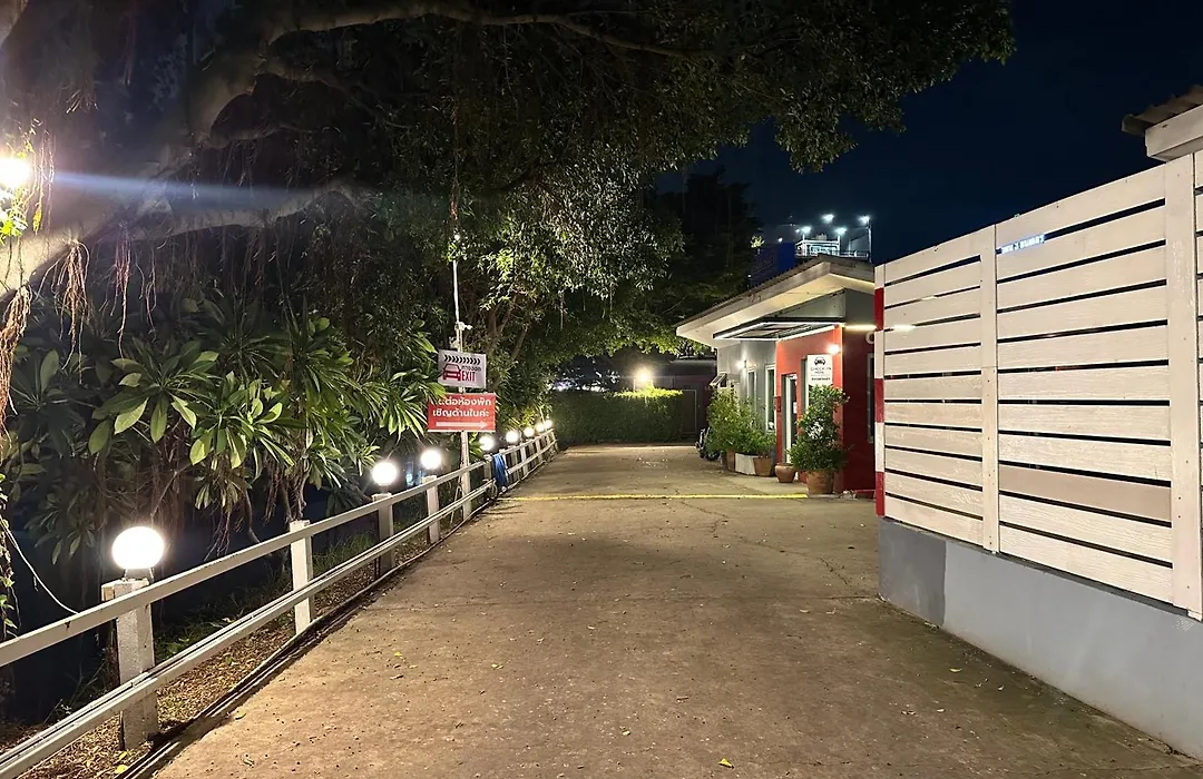 Love Box Resort-1