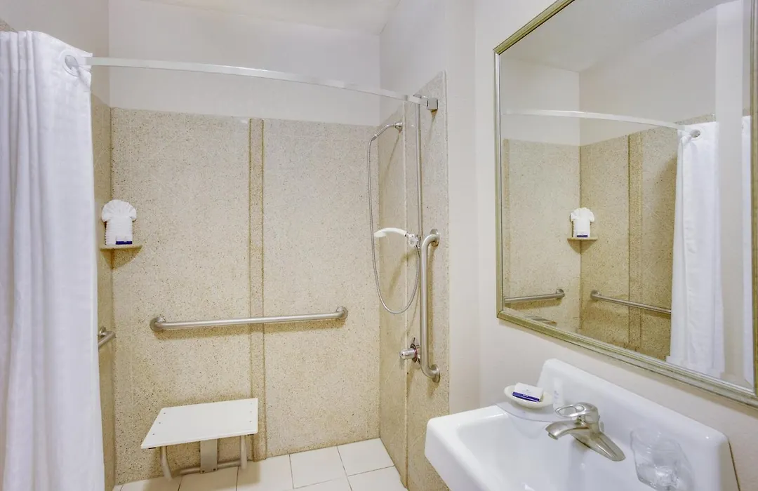 Candlewood Suites Virginia Beach Town Center By Ihg-1