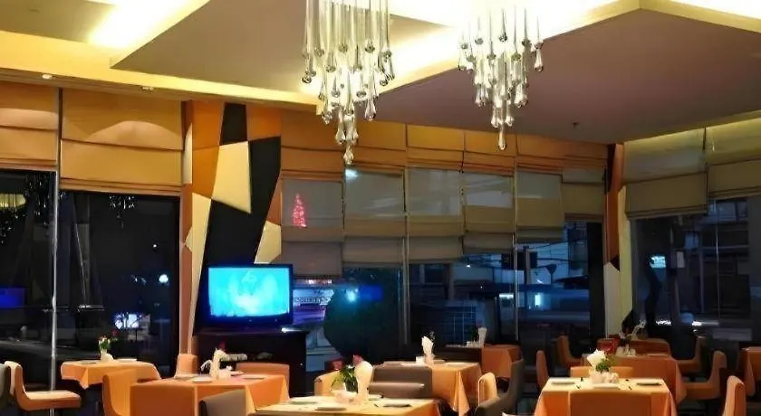 Thamrongin Hotel-1