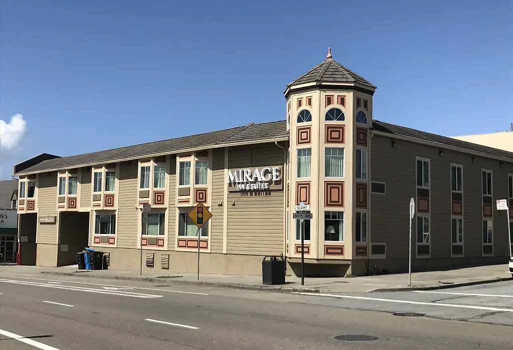 Mirage Inn & Suites-1