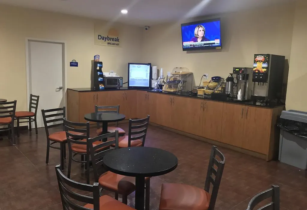 Days Inn By Wyndham Brooklyn Crown Heights-1