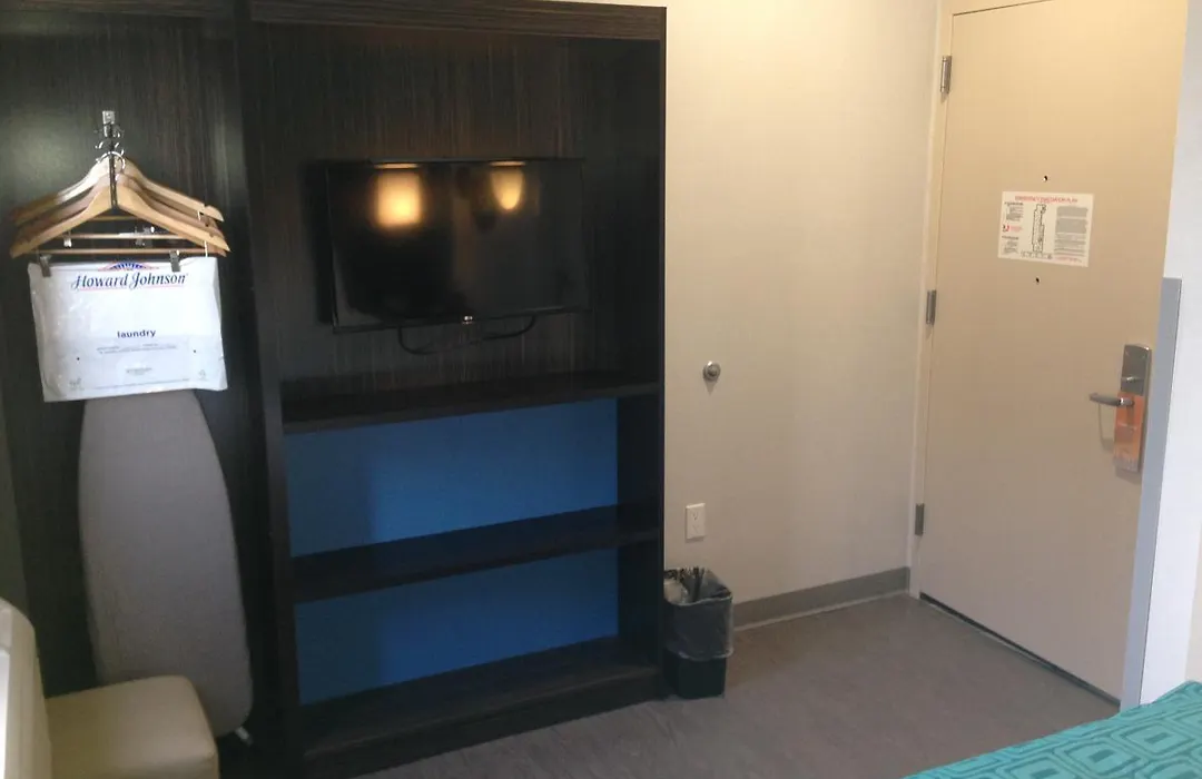 Rockaway Hotel-1