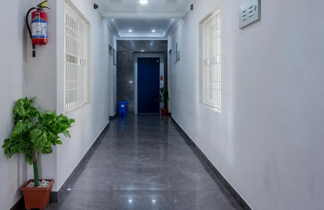 Fabhotel Rithikha Inn Manapakkam-1