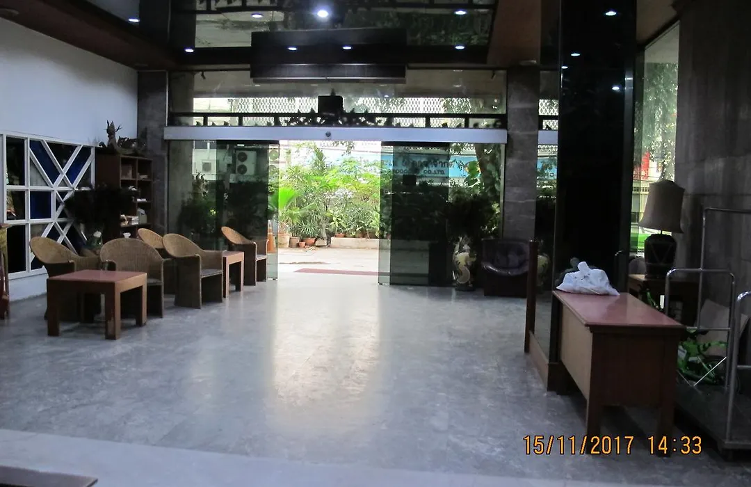 Tongpoon Hotel-1