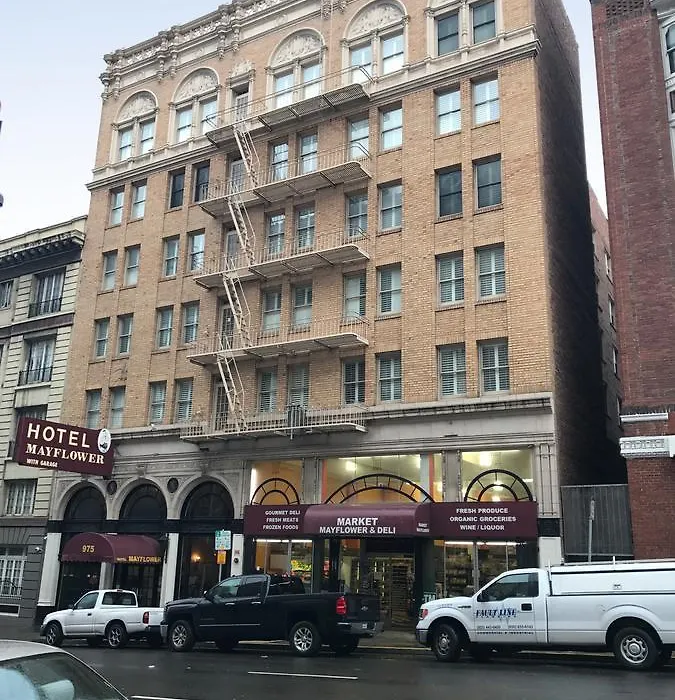 Mayflower Hotel-1