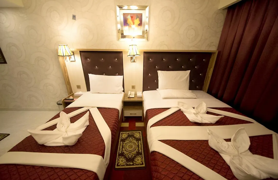 Sutchi Hotel-1
