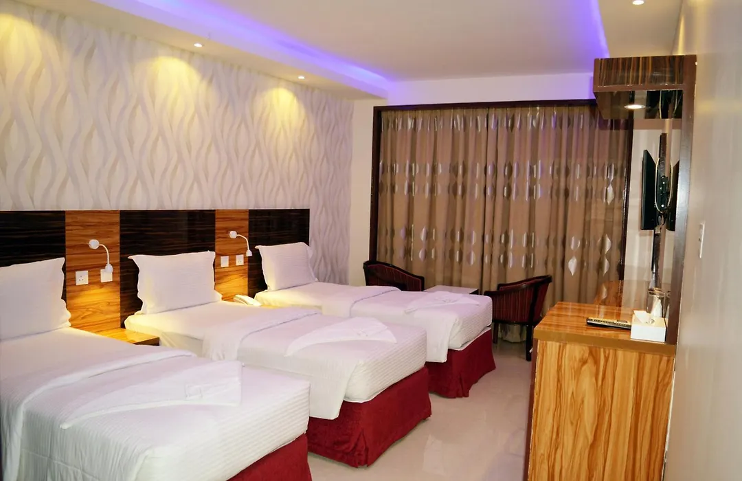 Zagy Hotel-1