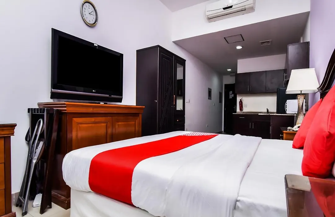 Oyo 138 Empire Hotel Apartments-1