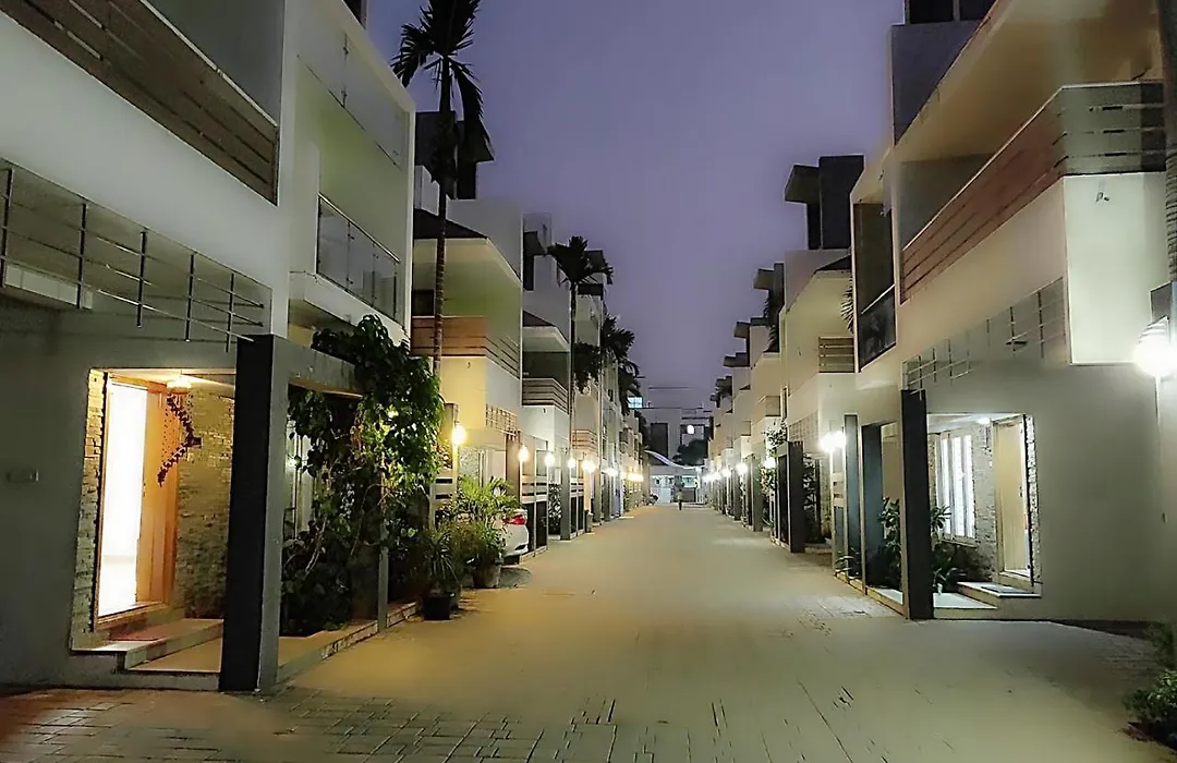 Swarna Sudarshan Service Apartments Sholinganallur-1