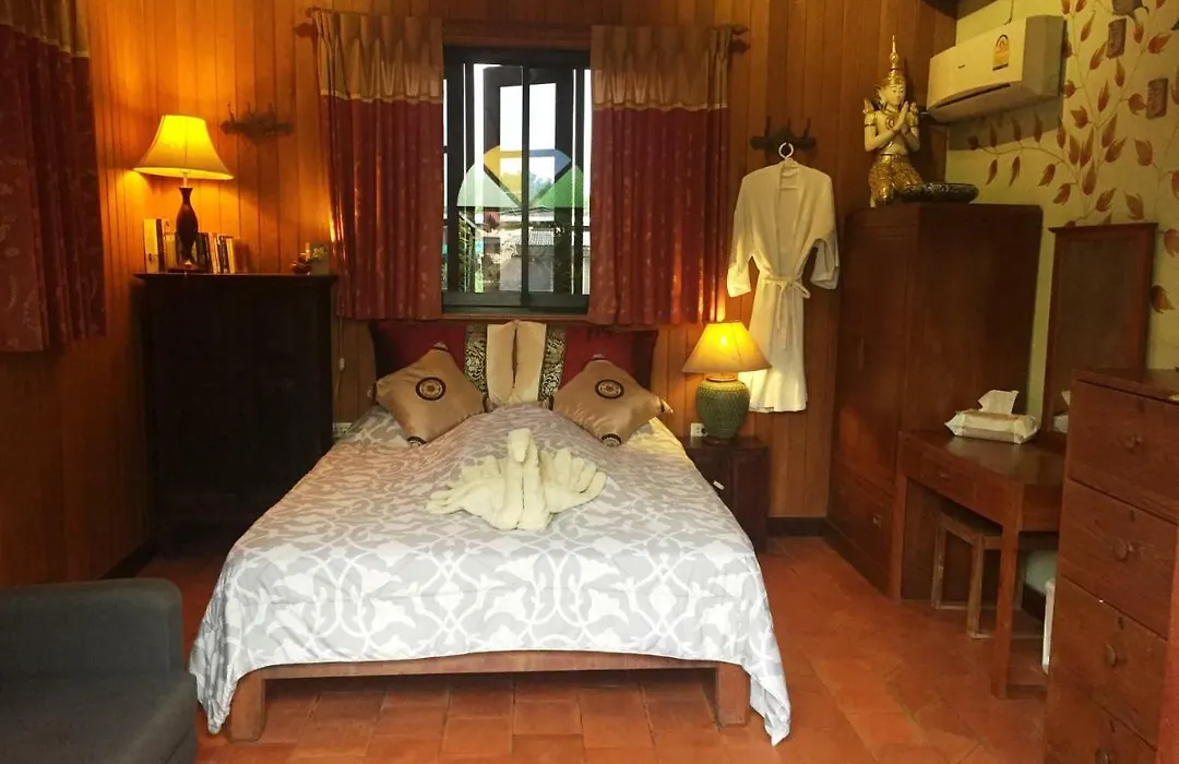 Shanti Lodge Bangkok-1