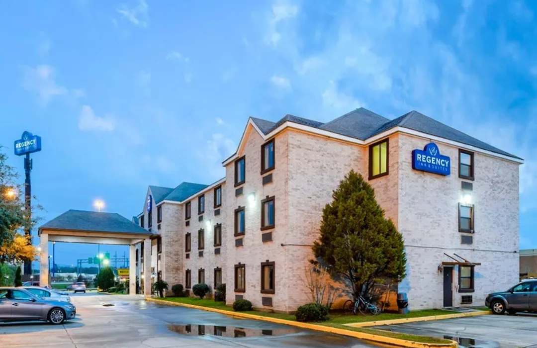 Best Western Plus D'Iberville-1