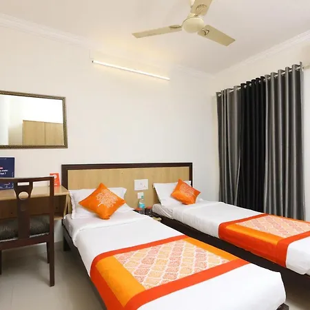 Hotel Half Moon Chennai-3