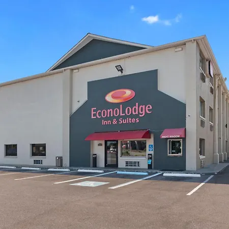 Econo Lodge Inn & Suites Virginia Beach - Norfolk-3