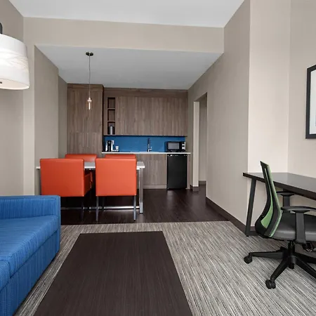 Holiday Inn Express & Suites Woodside Laguardia Airport-2