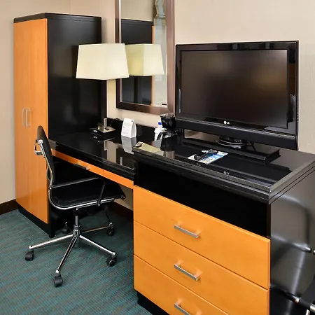 Holiday Inn Express Kennedy Airport, An Ihg Hotel-3