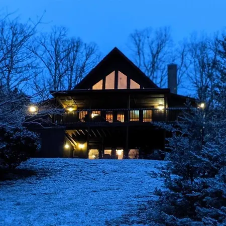 Smoky Mountain Splendor Two Third Acre 2 King Master Suites-2