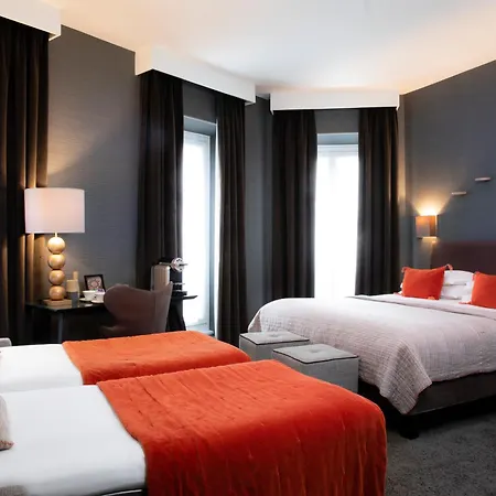 Hotel Plaza Etoile-3