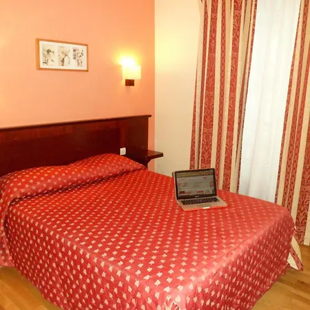 Hotel De Paris Opera-3
