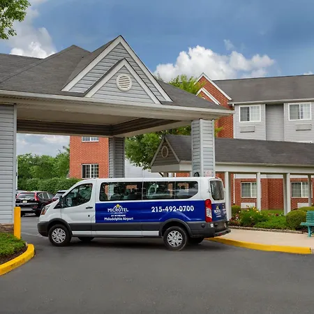 Microtel Inn & Suites By Wyndham Philadelphia Airport-2