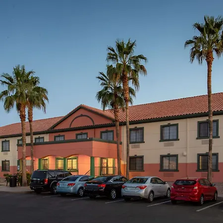 Baymont By Wyndham Phoenix I-10 Near 51St Ave-2