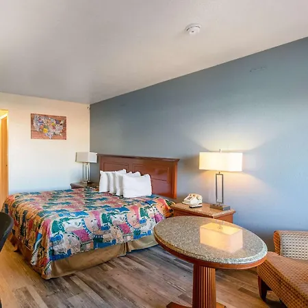 Econo Lodge Phoenix North I-17-3