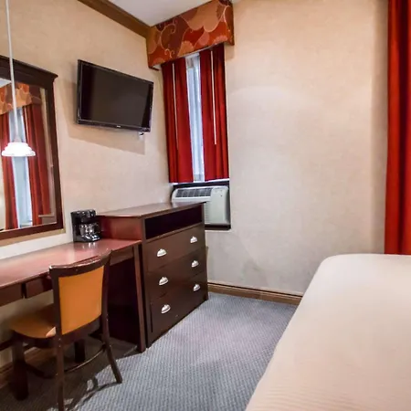 Clarion Hotel Park Avenue-2