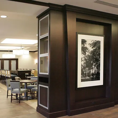 Hampton Inn By Hilton Toronto Airport Corporate Centre-2
