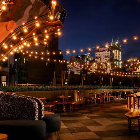 Moxy Nyc Times Square-2