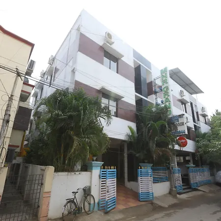 Fabhotel Mnr Grand-3