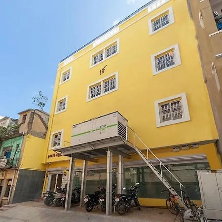 Gulnaar Inn Near Us Counsulate Sankar Nethralaya Apollo Hospital-3