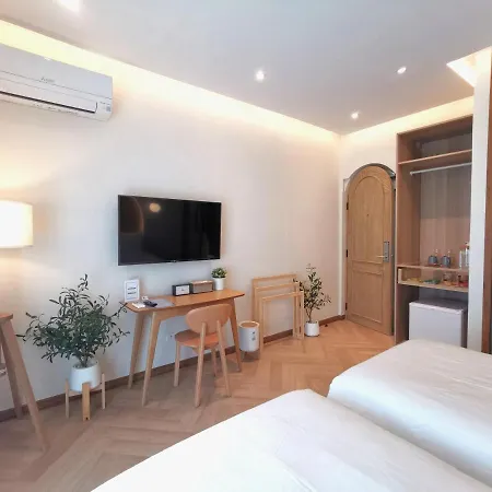 Double Bed Hotel-2