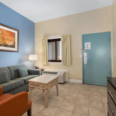 Coastal Palms Inn And Suites-2